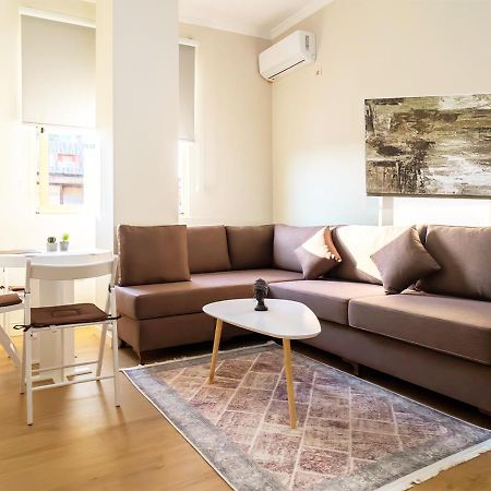 Home Inn Apartment 2 Near City Center Tirana Zewnętrze zdjęcie