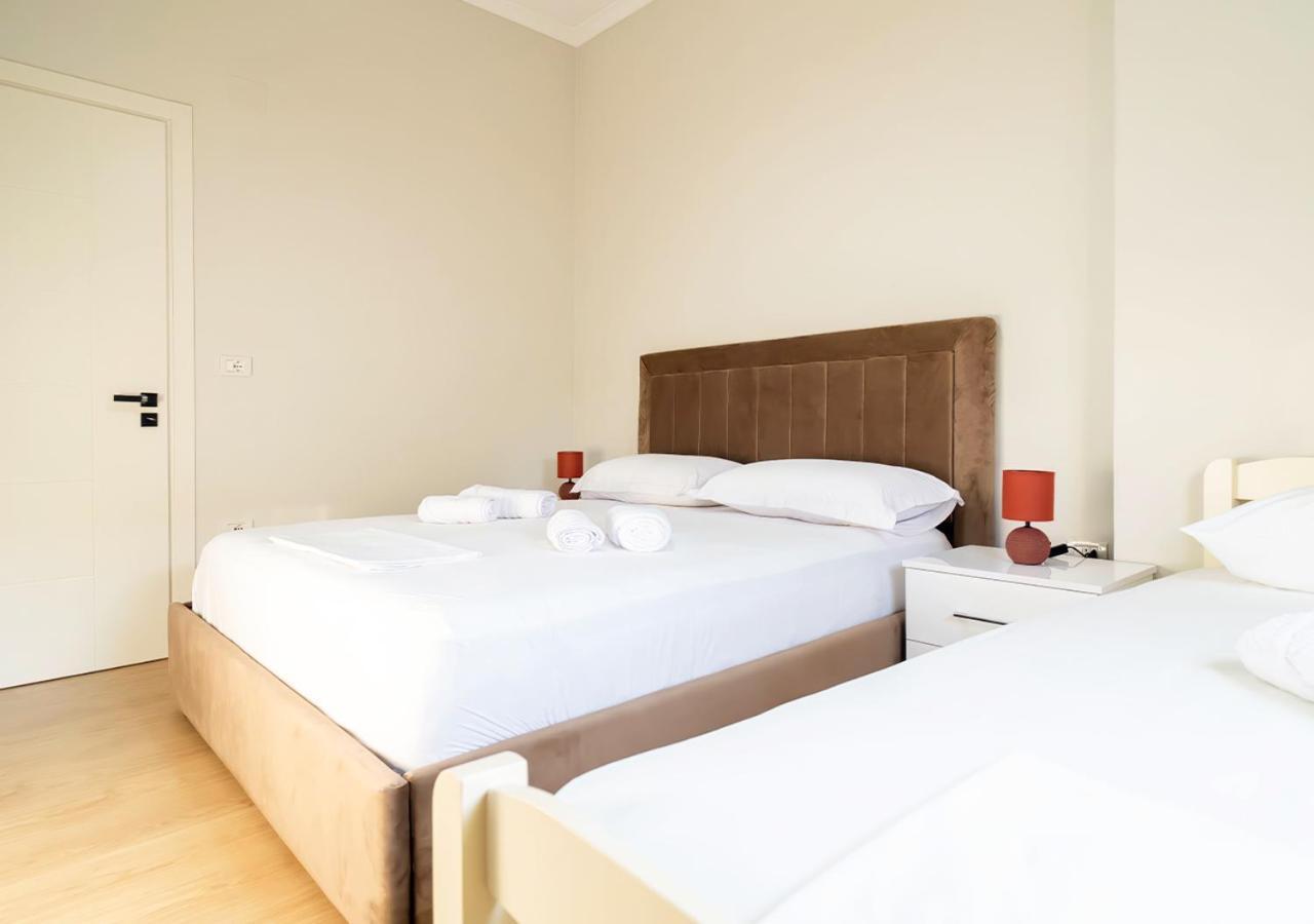 Home Inn Apartment 2 Near City Center Tirana Zewnętrze zdjęcie